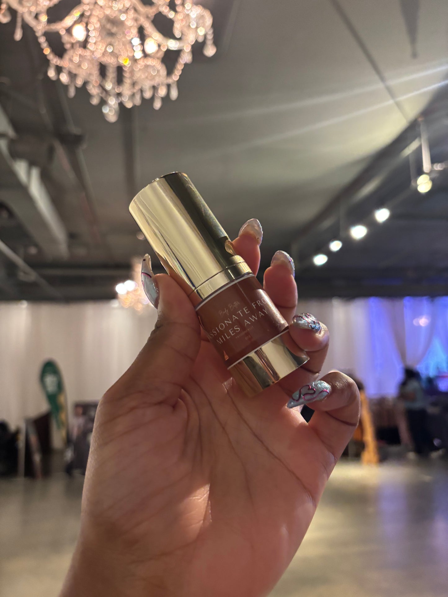 Body Glaze (oil) Passionate from Miles Away