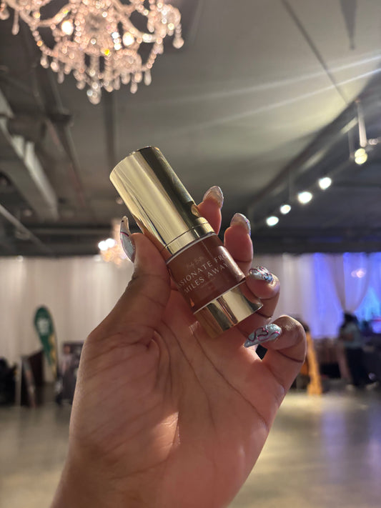 Body Glaze (oil) Passionate from Miles Away
